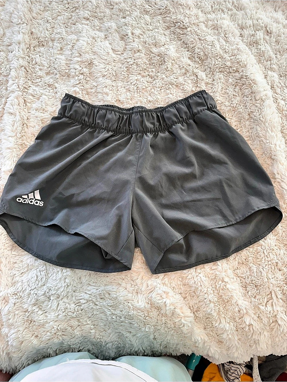adidas Athletic Shorts Gray Size Medium Like New